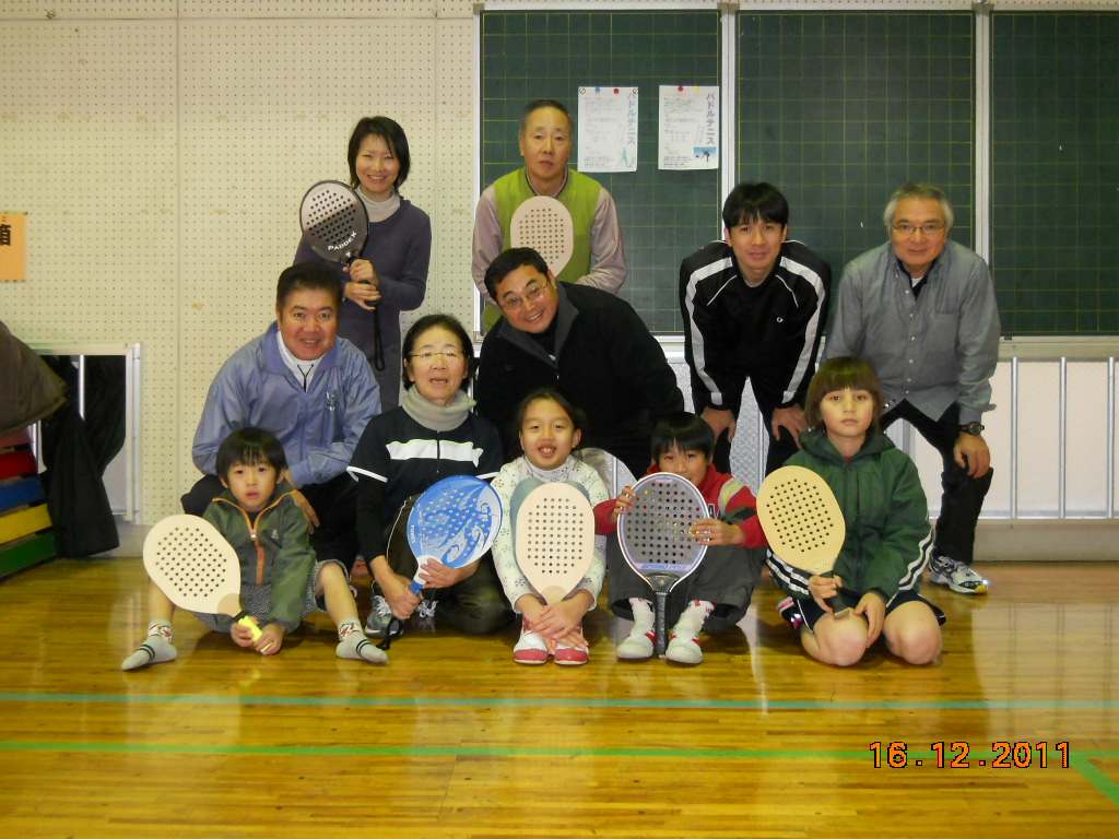 パドルテニスの様子